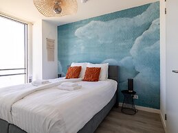 Cosy Apartment With sea View