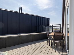 Cosy Apartment With sea View