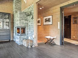 4 Star Holiday Home in Storsteinnes