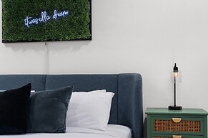 Modern 4BR House 10mins to Downtown