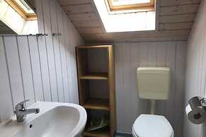 Ferienhaus mit Terrasse und Balkon