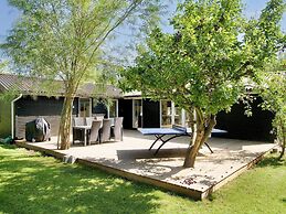 6 Person Holiday Home in Grevinge