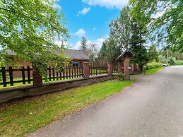 Stunning Holiday Home for 5 Adults in Recht