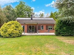 Stunning Holiday Home for 5 Adults in Recht