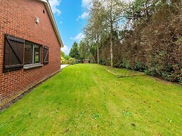 Stunning Holiday Home for 5 Adults in Recht