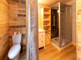 Stunning Holiday Home for 5 Adults in Recht