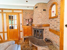 Stunning Holiday Home for 5 Adults in Recht