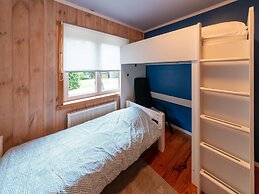 Stunning Holiday Home for 5 Adults in Recht