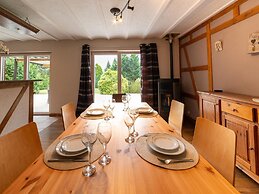 Stunning Holiday Home for 5 Adults in Recht