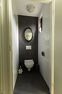 Cosy Holiday Home With Garden