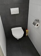 Cosy Holiday Home With Garden