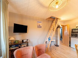 Cosy Holiday Home Yalet in Brilon-wald