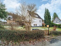 Cosy Holiday Home Yalet in Brilon-wald