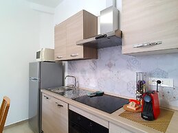 Charming Apartment Near Lake Maggiore