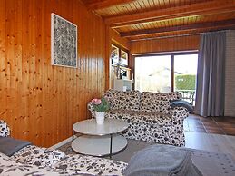 Inviting log House With 2 Terraces and Cozy Fireplace in Damp