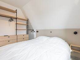 Newly Built Rooftop Flat With Sun-facing Terrace