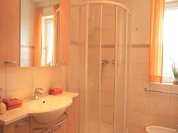 Chickes Appartement mit Kamin