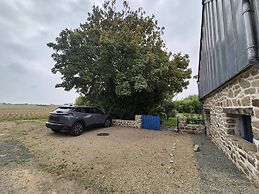 Premium Penty in a Quiet Location Near the Beach