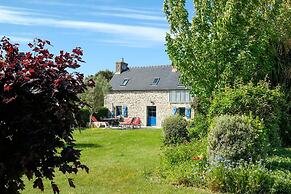 Premium Penty in a Quiet Location Near the Beach