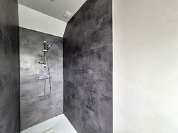 Premium Penty in a Quiet Location Near the Beach