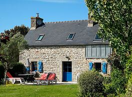 Premium Penty in a Quiet Location Near the Beach