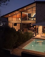 CASA SEKUI