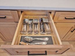 Hollywood Dream Remodeled Pool & Jacuzzi