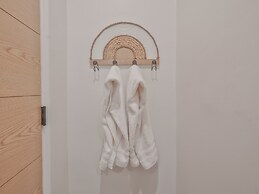 Hollywood Dream Remodeled Pool & Jacuzzi