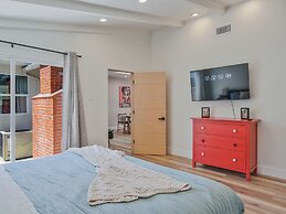 Hollywood Dream Remodeled Pool & Jacuzzi