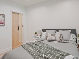 Hollywood Dream Remodeled Pool & Jacuzzi