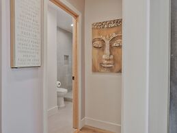 Hollywood Dream Remodeled Pool & Jacuzzi