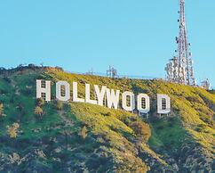 Hollywood Dream Remodeled Pool & Jacuzzi