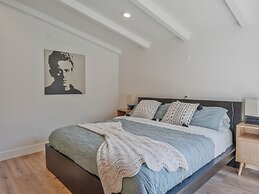 Hollywood Dream Remodeled Pool & Jacuzzi