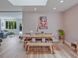 Hollywood Dream Remodeled Pool & Jacuzzi