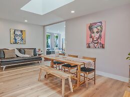 Hollywood Dream Remodeled Pool & Jacuzzi