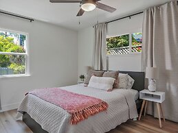 Hollywood Dream Remodeled Pool & Jacuzzi