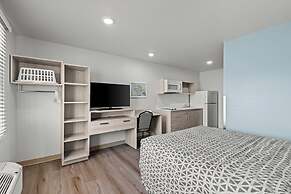 Woodspring Suites Coralville Iowa City