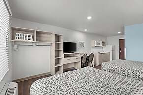 Woodspring Suites Coralville Iowa City