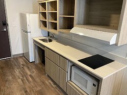 Woodspring Suites Charlotte Airport