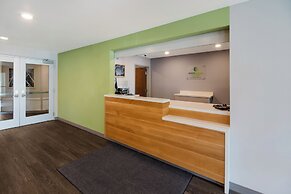 Woodspring Suites Charlotte Airport