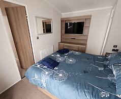 Mini Lodge Robin Hood Holiday Park