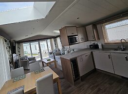 Mini Lodge Robin Hood Holiday Park