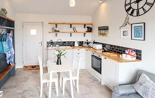 Moments From Beach/lodge/nature Reserve/sandilands