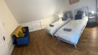 Radway Retreat - Cozy Countryside House