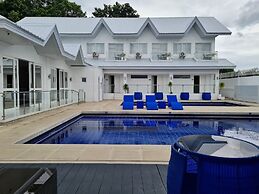 Blu Serenity Villas & Hotel by SMS Hospitality