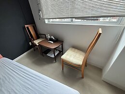 LANAI HOTEL AND Dormitory