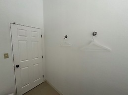 LANAI HOTEL AND Dormitory