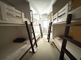 LANAI HOTEL AND Dormitory