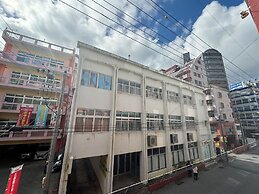 LANAI HOTEL AND Dormitory