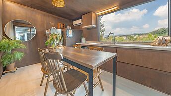 Gyeongju Planb pet Pension